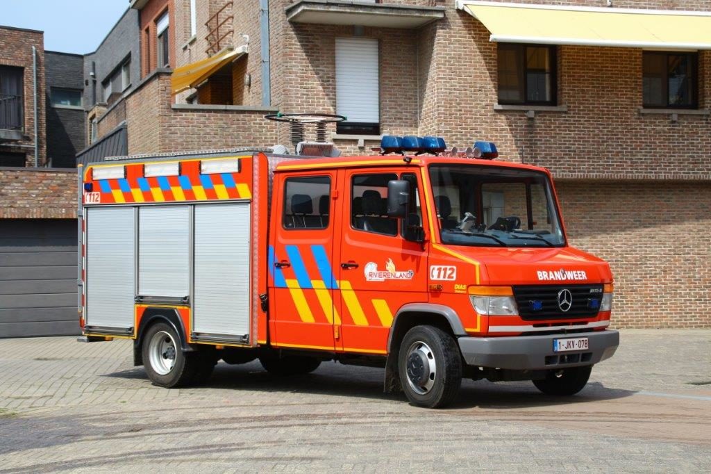 Materiaalwagen 2 - Mercedes Vario 815D